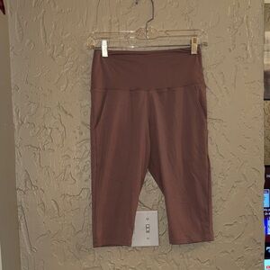 High-Waisted Crop Leggings